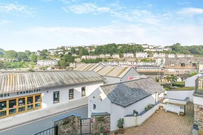 a view of a town from the roof of a building at 2 Bed in Looe oc-6creek in Looe