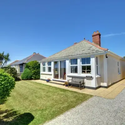 3 Bed in Padstow oc-p00043