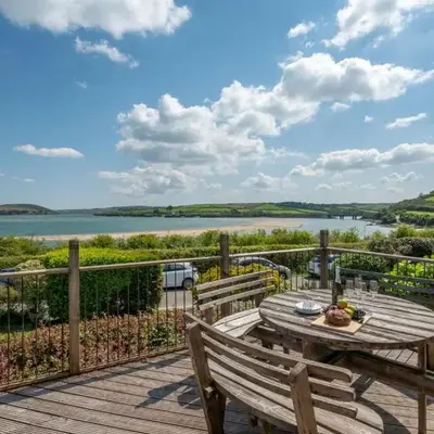 3 Bed in Padstow oc-p00226