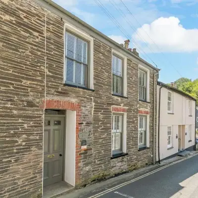 4 Bed in Padstow oc-p00297