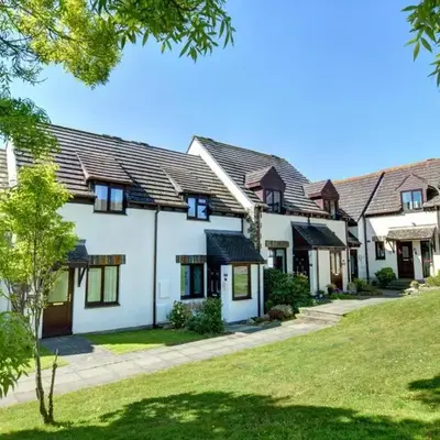 2 Bed in Padstow oc-p00330