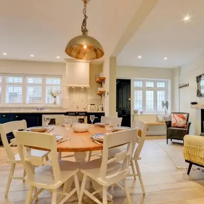 3 Bed in Fowey oc-p00647