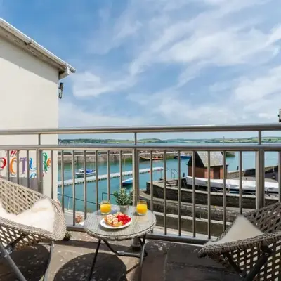 1 Bed in Padstow oc-p00685