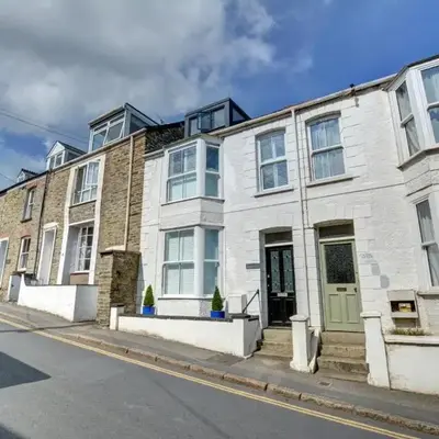 4 Bed in Padstow oc-p00718