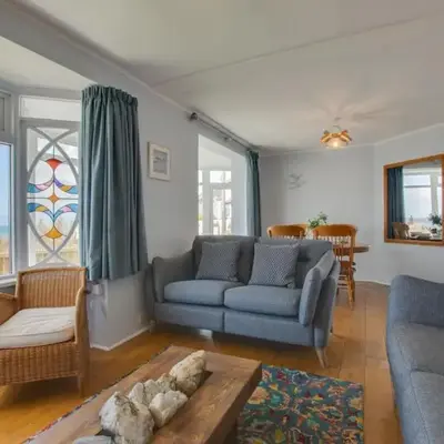 3 Bed in Porthleven oc-p00877