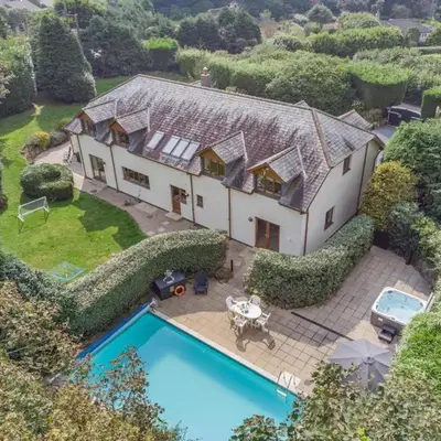 7 Bed in Ashton oc-p00891