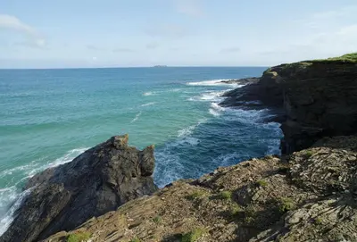 a view of the ocean from a cliff at Verity Cottage in St Merryn
