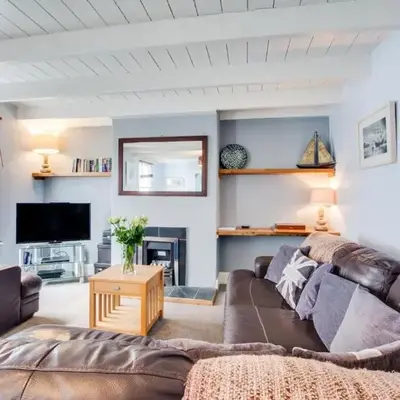 3 Bed in St Ives oc-bail06