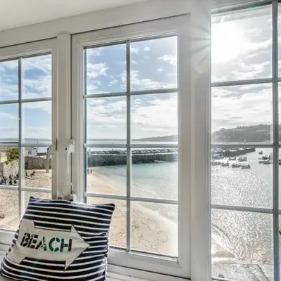 2 Bed in St Ives oc-chyr03