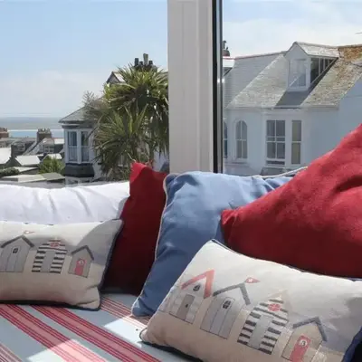 2 Bed in St Ives oc-ven10a