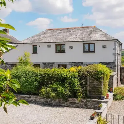 Great Brightor Cob Barn