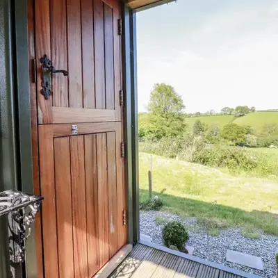 Puddle Duck Shepherds Hut