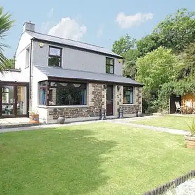 Coombe End Cottage