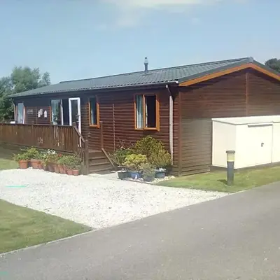 LakeView Lodge Trevella Park