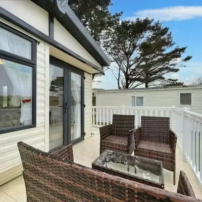 Pottsville Cabin Sleeps 4 with Deck