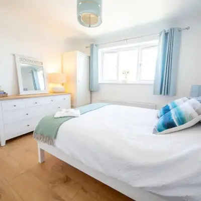 Trethvor House FREE PARKING