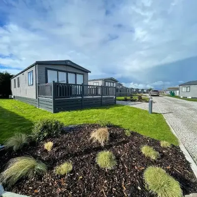 Stones Throw Lodge