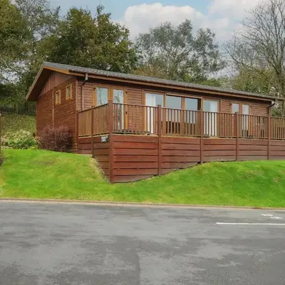 Hideaway Lodge