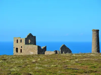 an old castle on top of a grassy hill at 2 Bed in St. Agnes oc-72422 in St. Agnes