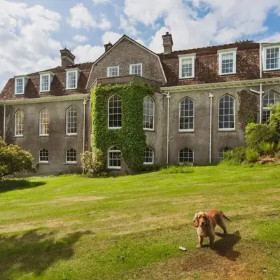 Catchfrench Manor