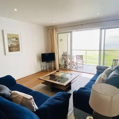 Bredon Court overlooking Fistral beach