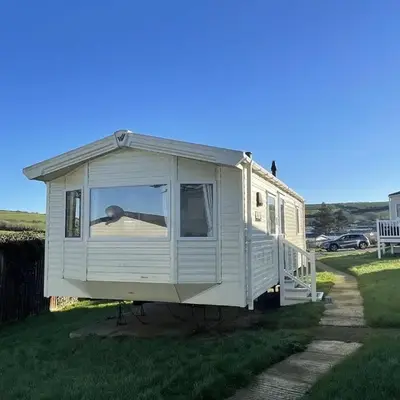 2 Bedrooms Sleeps 6 Fast WiFi Pet Friendly