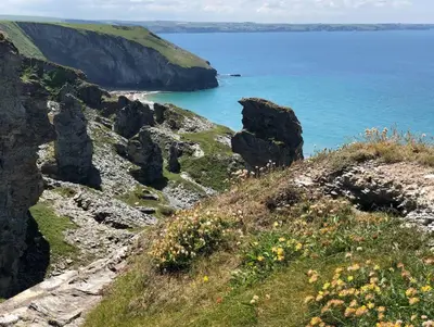 a view of the ocean from a rocky coast at St Edwards Cottage, Tintagel in Tintagel