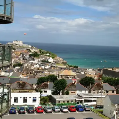 2Bed with Pool & Sea View Apartment