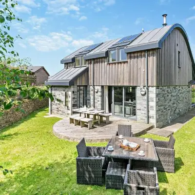 3 Bed in Trevone oc-c29020