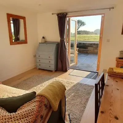 Apple Tree Barn - converted barn with meadow views