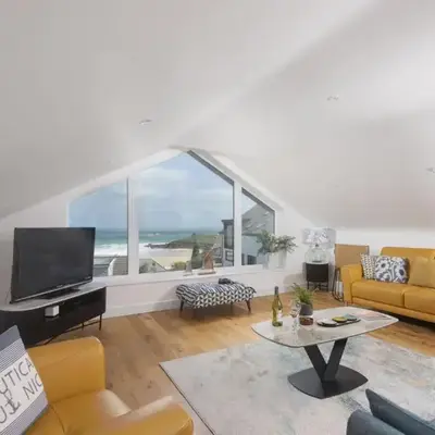 Sea views - 500 metres from the sea - Parking