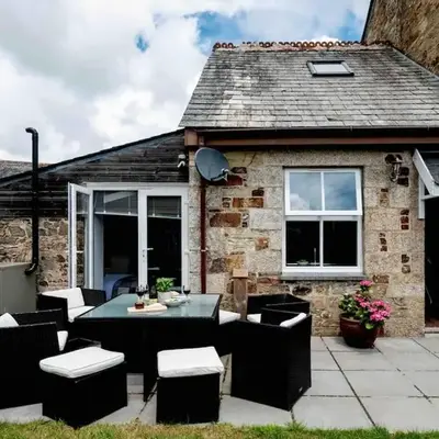 The Old Shop in Withiel Village with private enclosed garden