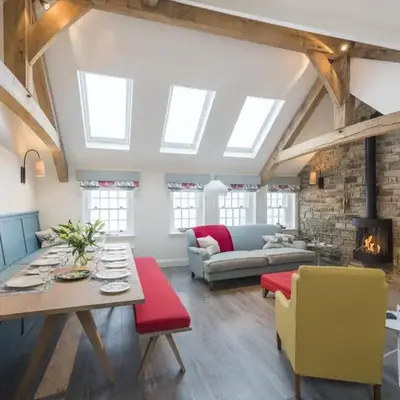 Holiday Home Iris by Interhome