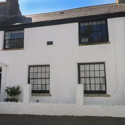 Carew House Cottage