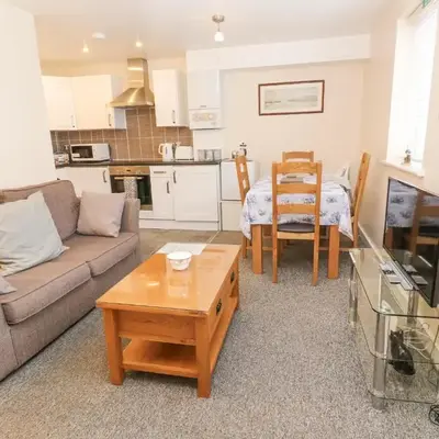 Greenwood Apartment