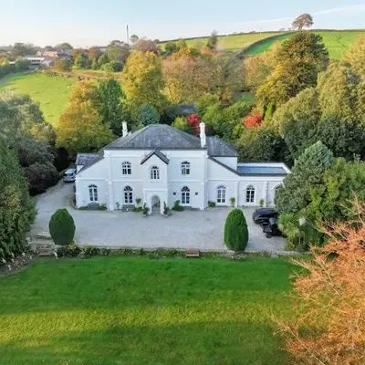 Moorswater Lodge Country House with Wine Bar