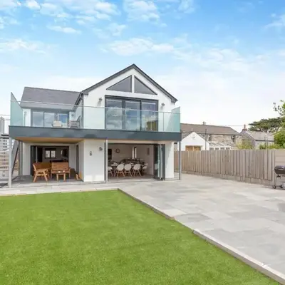 4 Bed in Windmill oc-w29654