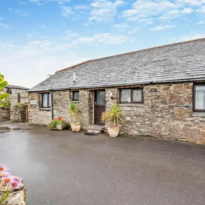 2 Bed in Padstow oc-w3658