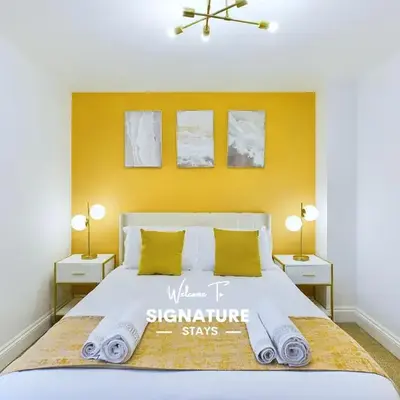 Newquay Beach House by Signature Stays - Parking - Modern - Coastal