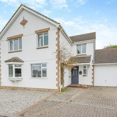 4 Bed in Newquay oc-b29882