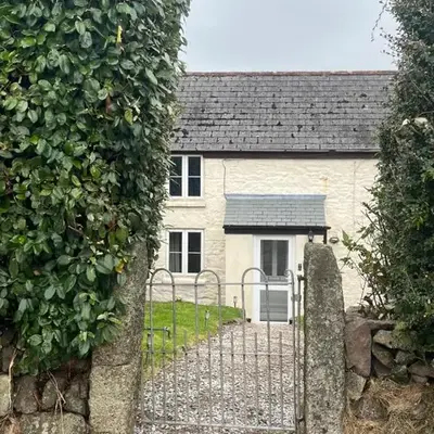 1 Carnebone Cottages