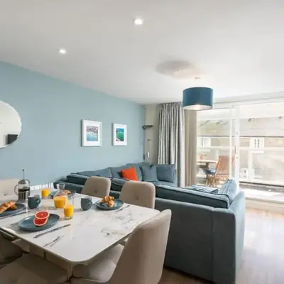 3 St Nicholas Court