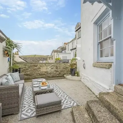 2 Bed in Fowey oc-r30265