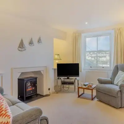 2 Bed in Polruan oc-g30534