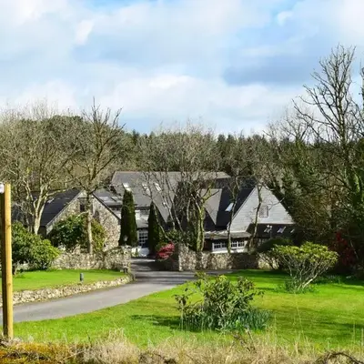 Hustyn Lodges