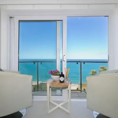 Coastal Breeze