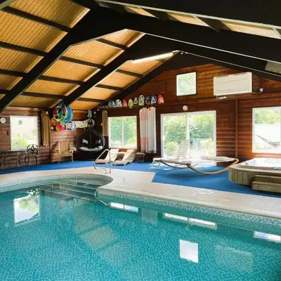 Hop Loft-Barn Conversion