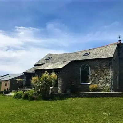 Abel's Cottage gorgeous character barn Crackington