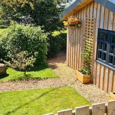 Honeysuckle Cabin