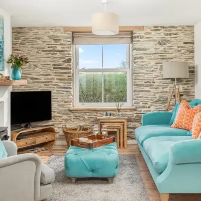 Characterful cottage near Tintagel and coast path